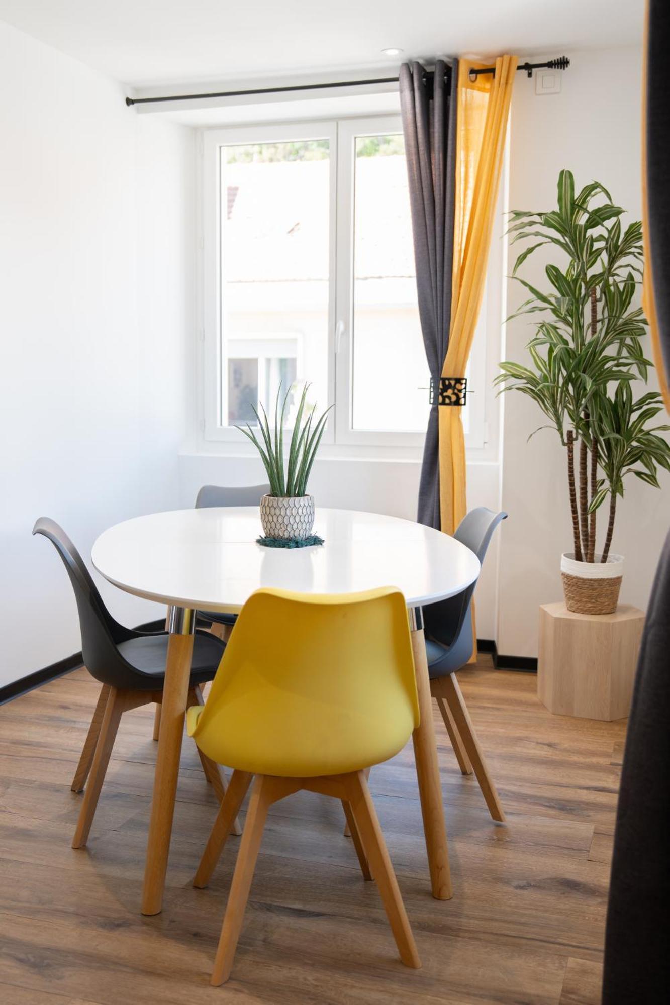 Appartement Centre De Sisteron Zewnętrze zdjęcie